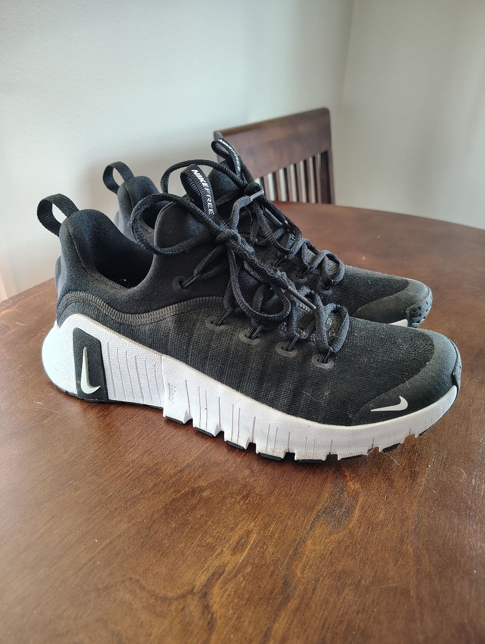 Nike Metcon 7 Black and White Athletic Sneakers